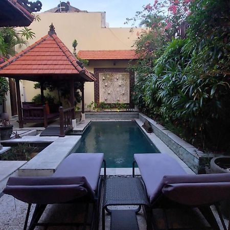 Villa Heliconia Seminyak Eksteriør billede