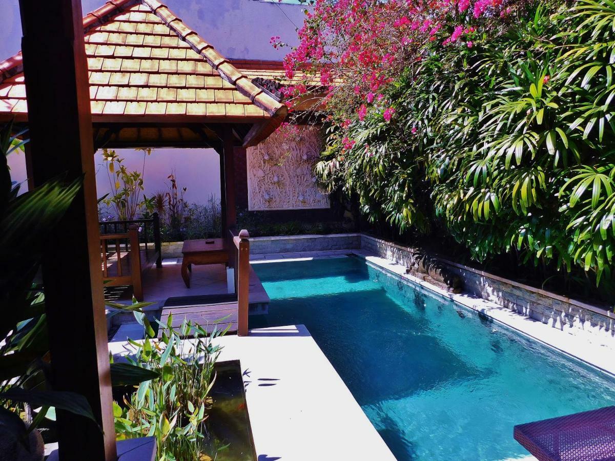 Villa Heliconia Seminyak Eksteriør billede