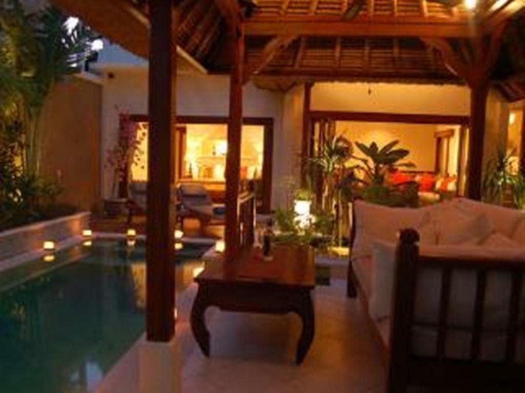 Villa Heliconia Seminyak Eksteriør billede